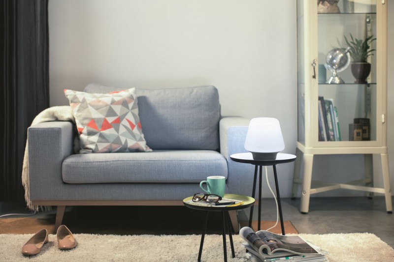 Inteligentna lampa oświetleniowa Hue