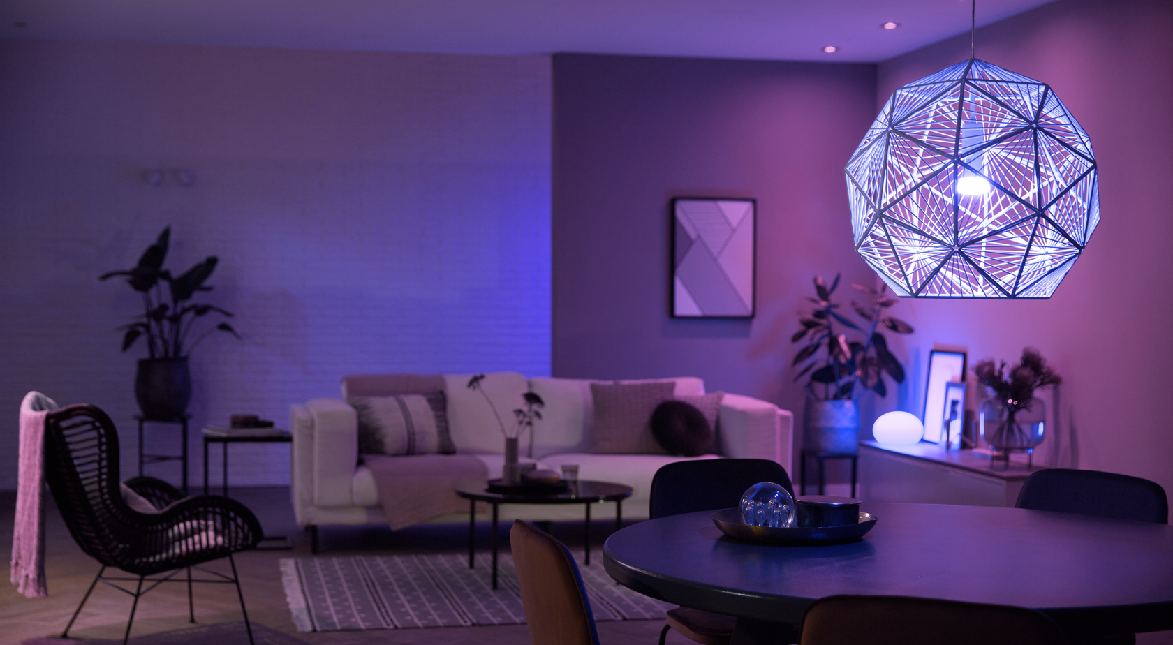 Inteligentne oświetlenie domu Philips Hue