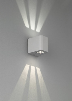 Trio-outdoor_lighting_Bogotá